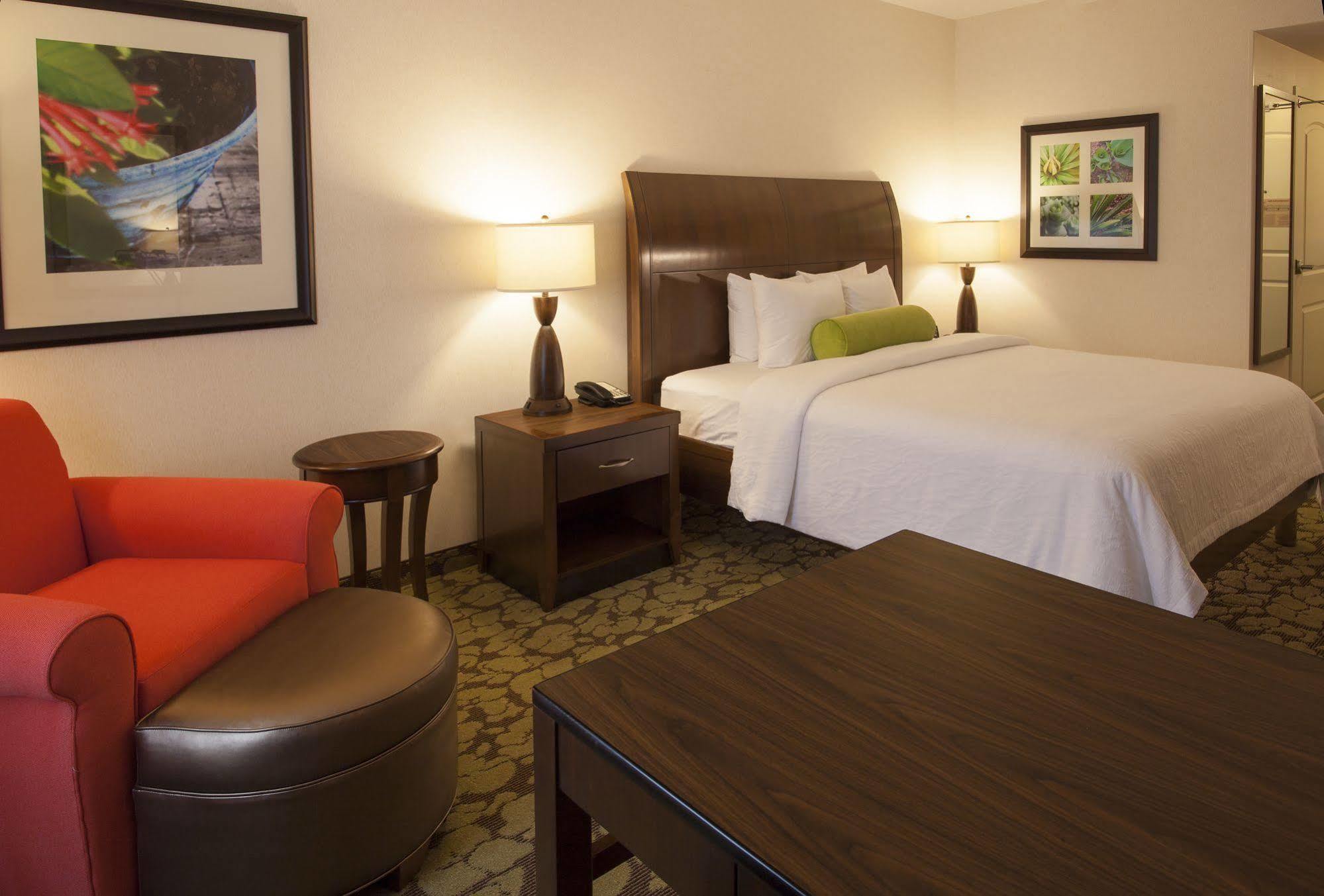 Hilton Garden Valley Forge/oaks Oaks
